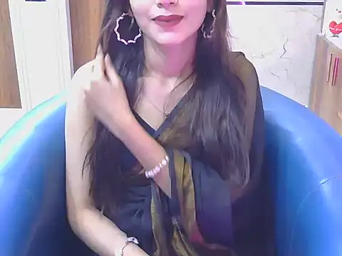 sweeet-Doll online show from April 15, 5:30 am