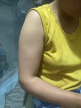   Amanda   online show from April 14, 1:44 pm