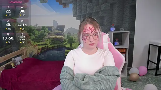 AletaWright online show from April 7, 5:15 pm