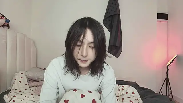 ayasinji online show from April 15, 2:06 pm