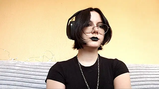 HighLense online show from April 15, 7:20 am