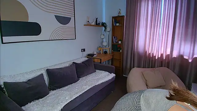 WilleneBasques online show from April 13, 9:10 am