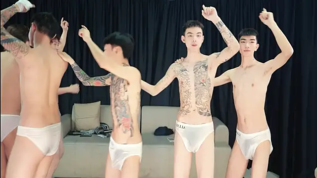 Superboy888 online show from April 12, 3:59 pm