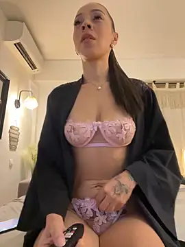 Shante21 online show from April 16, 11:18 pm