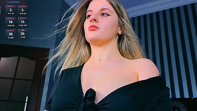 Daryana Gray online show from July 15, 10:31 am