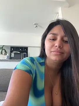 daranoirvc online show from April 10, 2:45 pm