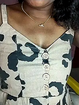 Anu tamilx online show from April 14, 6:41 pm