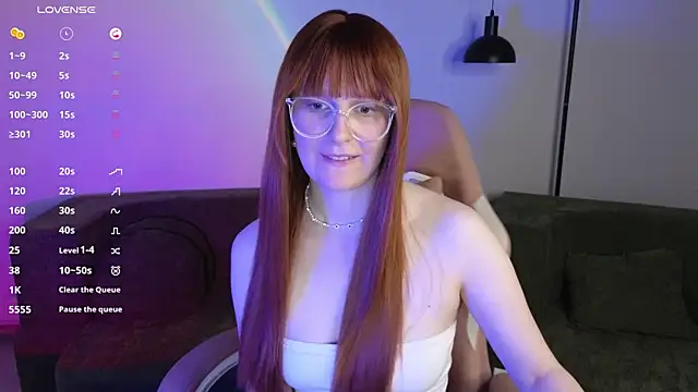 JessieWayy online show from April 10, 9:04 am