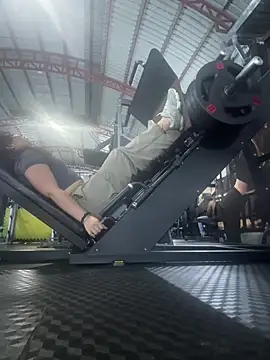 DirtyMerida online show from April 10, 11:44 pm