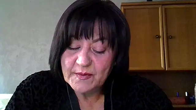 bagiraa a online show from April 12, 1:25 pm