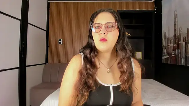 AlanaBelucci online show from April 20, 1:03 pm