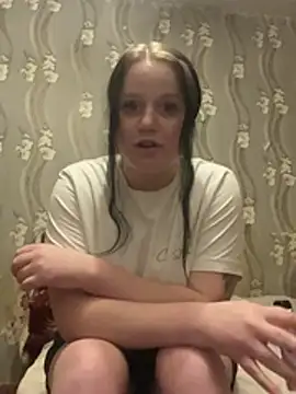 tiny lily  online show from April 20, 6:55 pm