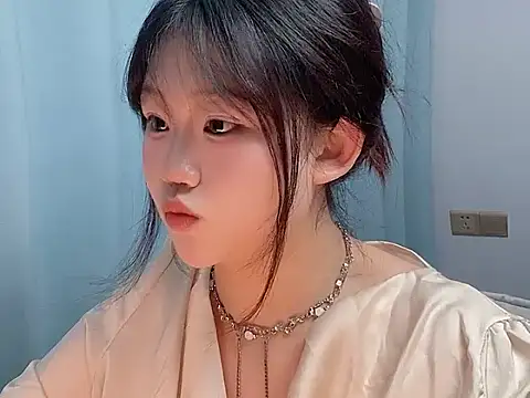 Lilababy00 online show from April 10, 10:21 am