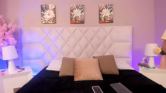 Victoria  lee online show from April 30, 3:12 am