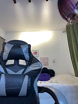 Amatista fire6 online show from April 14, 1:22 pm