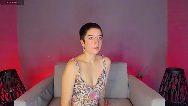 Atheena   online show from April 14, 1:33 pm