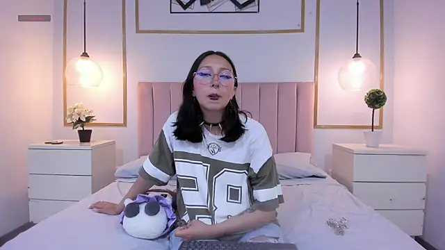 NixShadow online show from April 10, 10:27 pm