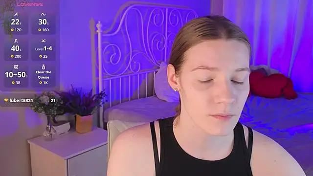 Vanessa   Lui online show from April 13, 4:30 pm