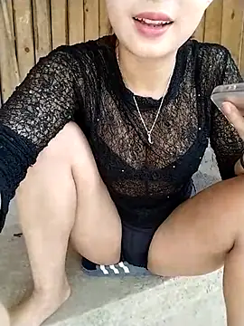 chaubau1 online show from April 11, 7:03 am