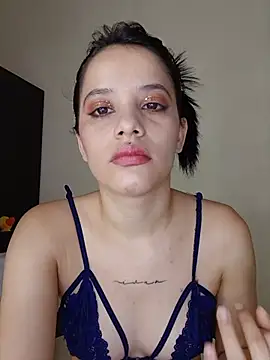 franchezkacarsonn online show from July 12, 12:50 pm