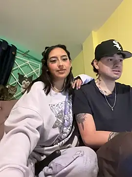 hotlatinocouple   online show from June 12, 11:35 pm