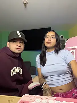 hotlatinocouple   online show from July 9, 12:35 am
