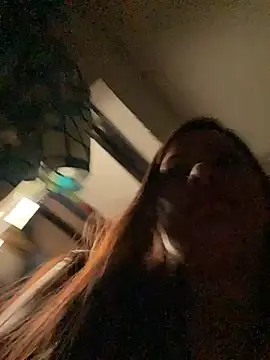 MIA ROSSEEE online show from May 13, 4:46 pm