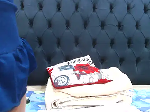 Mathandose online show from April 14, 9:26 pm