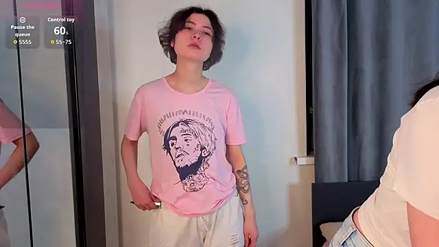 AllisonKierce online show from April 11, 3:23 am