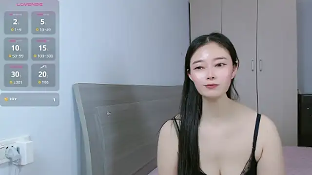 sasalily online show from April 12, 7:55 am