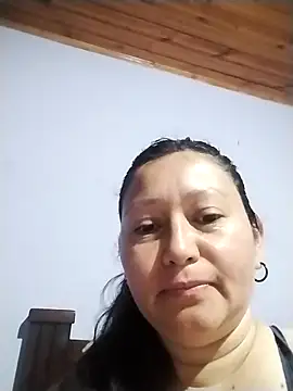 Dayis 2 online show from April 13, 1:23 pm