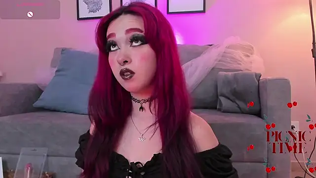 Leah cherry online show from June 18, 10:25 pm
