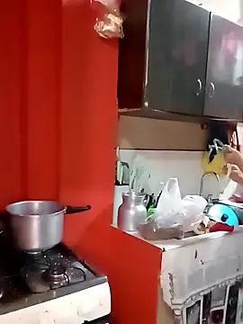 carolinhe26 online show from April 13, 5:25 pm