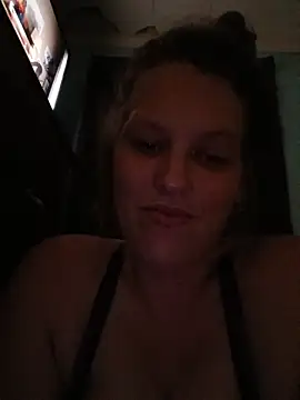 BOUNCYdddBRE online show from April 13, 8:26 am