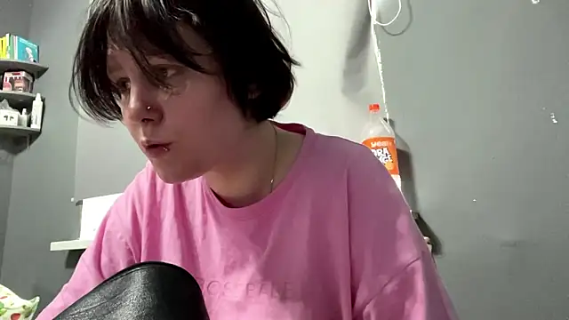 Hissokai online show from April 15, 1:33 pm