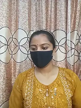 zareen approach online show from April 24, 7:49 pm