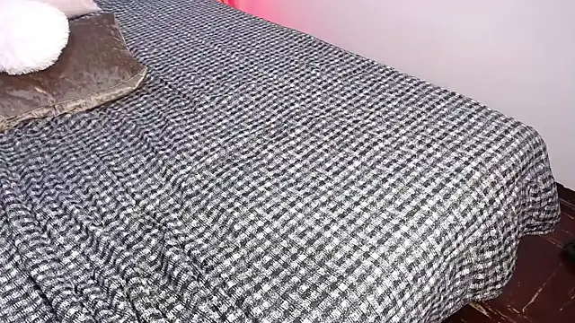 Brenda Brm online show from April 14, 12:38 pm