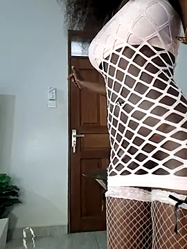 Sexxy Babe2 online show from June 19, 9:46 am