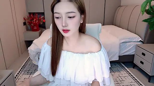 MMMxiXi6 online show from April 27, 2:36 pm