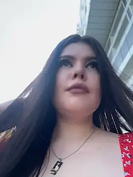 AmeliaBronze online show from June 17, 3:30 am