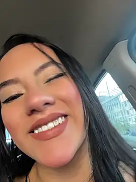 Candy-firee online show from April 13, 12:50 pm