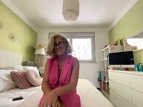 NaughtyMonicaUK online show from April 14, 8:25 am