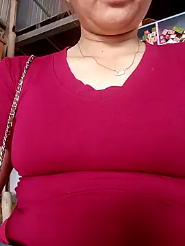 -Hanchu- online show from April 17, 9:00 am