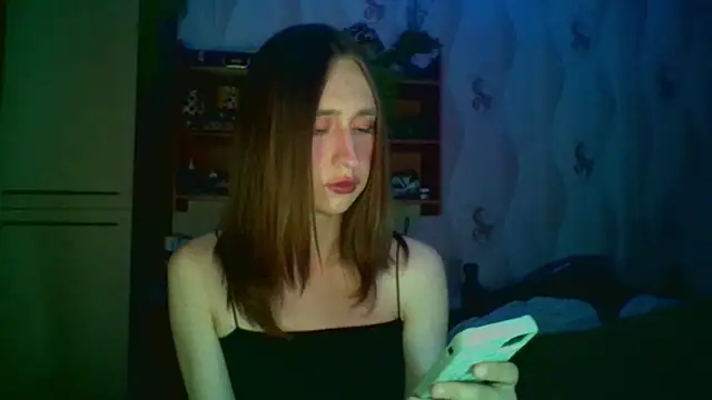 yullinka online show from April 12, 11:28 pm