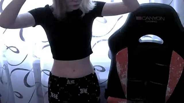 Vi Nika online show from April 15, 1:44 pm