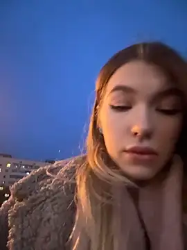 Risky Mia69 online show from April 15, 5:02 pm