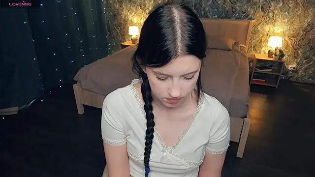 EstelaSuppa online show from July 10, 7:42 am