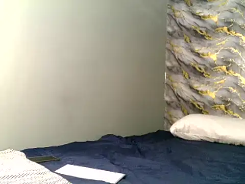 Petite BUNNYWORXXX online show from April 13, 5:03 pm