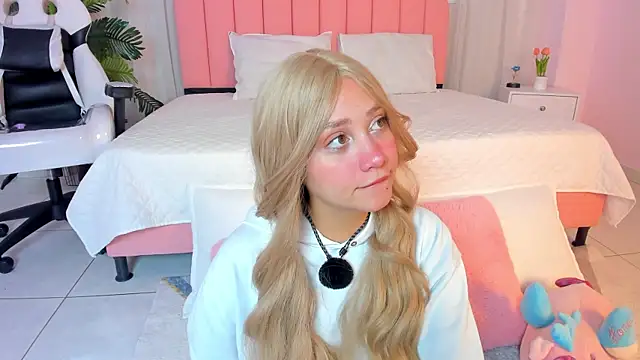 sweett fire online show from April 22, 5:32 pm