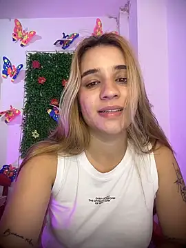 Ambar lynn01 online show from May 7, 8:23 pm